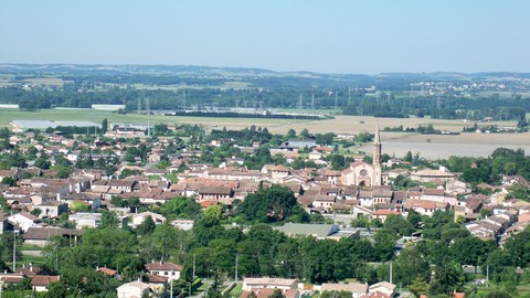 Grisolles, vue sur la vallée de la Garonne